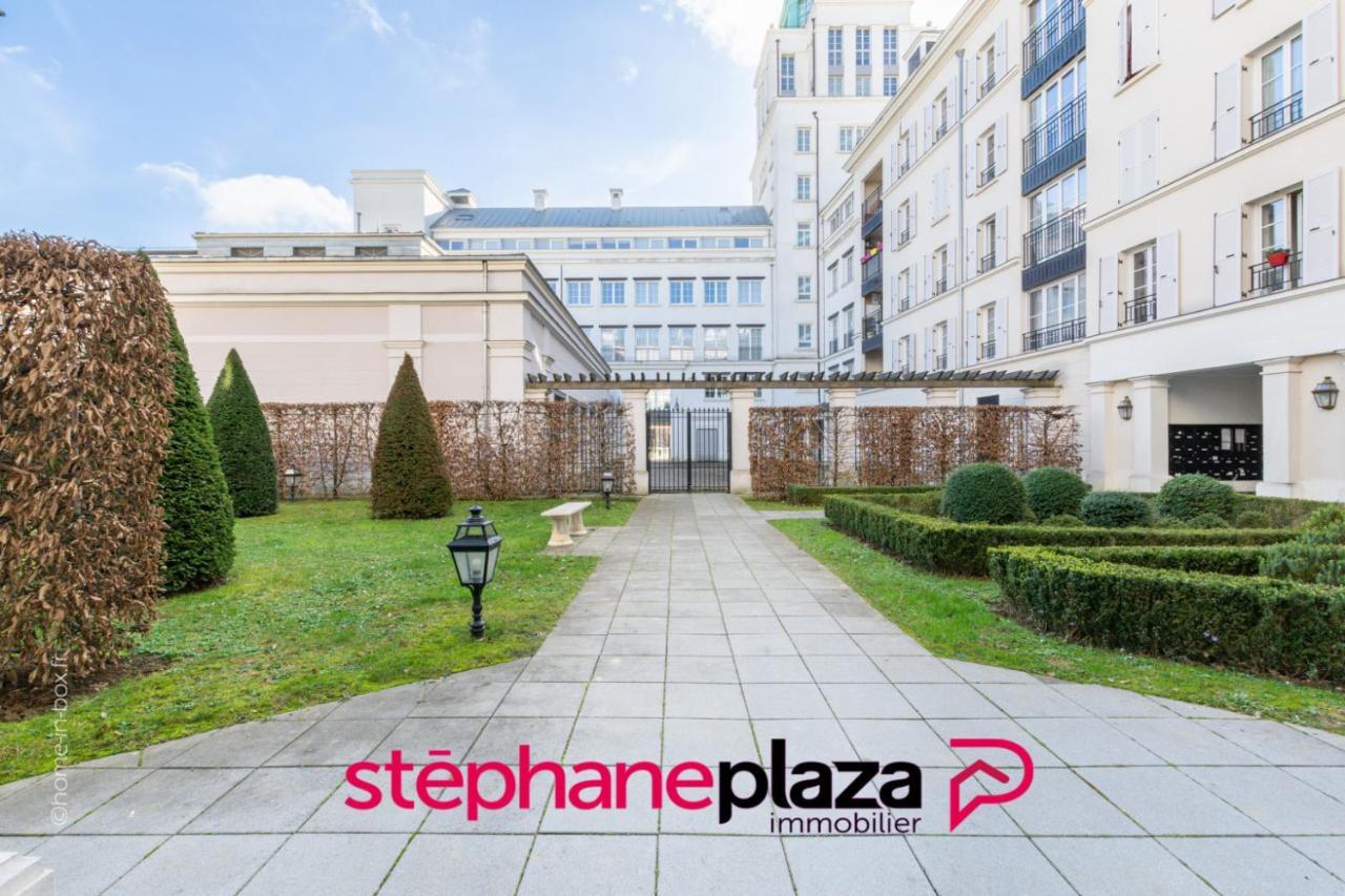 Plaza Ariane 01 Proche Disneyland Paris Chessy  Exterior foto